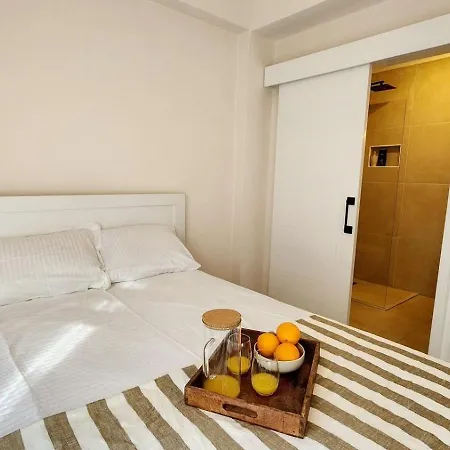 Beachfrontsunset דירה Kalogrea