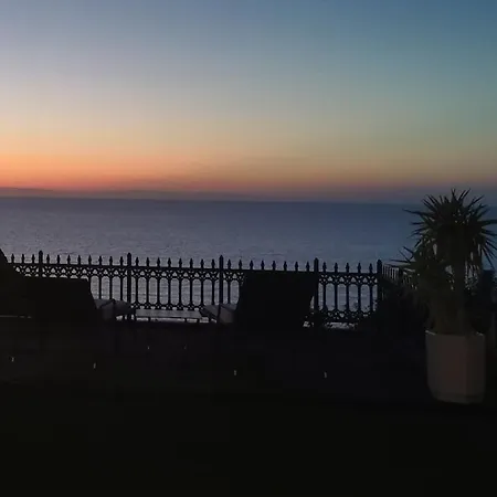Sea View Beachfront With Pool And Stunning Sunsets * Kalogrea