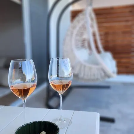 דירה Beachfrontsunset Kalogrea